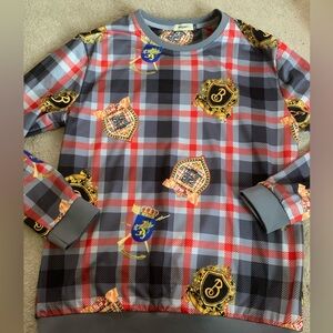 NWOT Burberry sweatshirt 100% cotton size approximately a large
